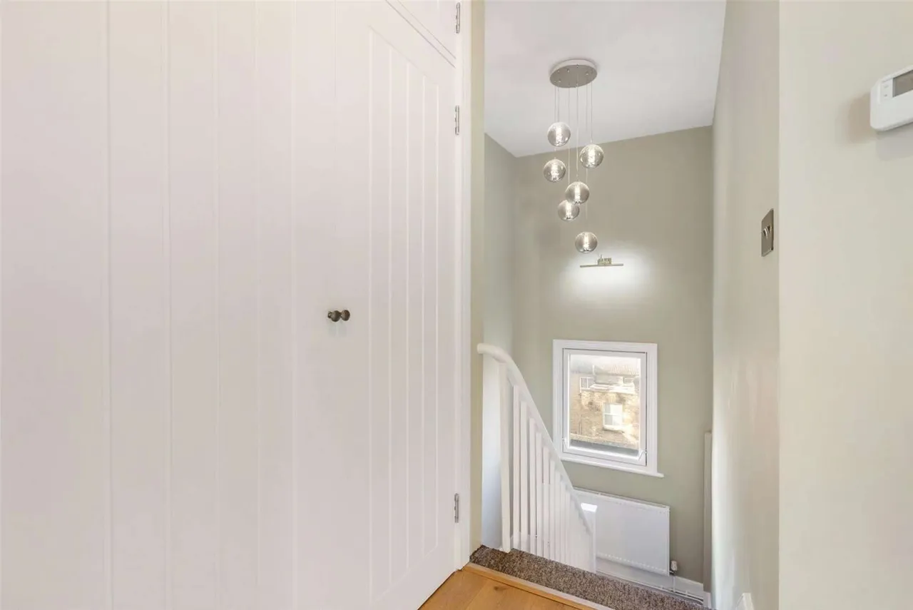 Stanlake Road, London, W12, photo 12