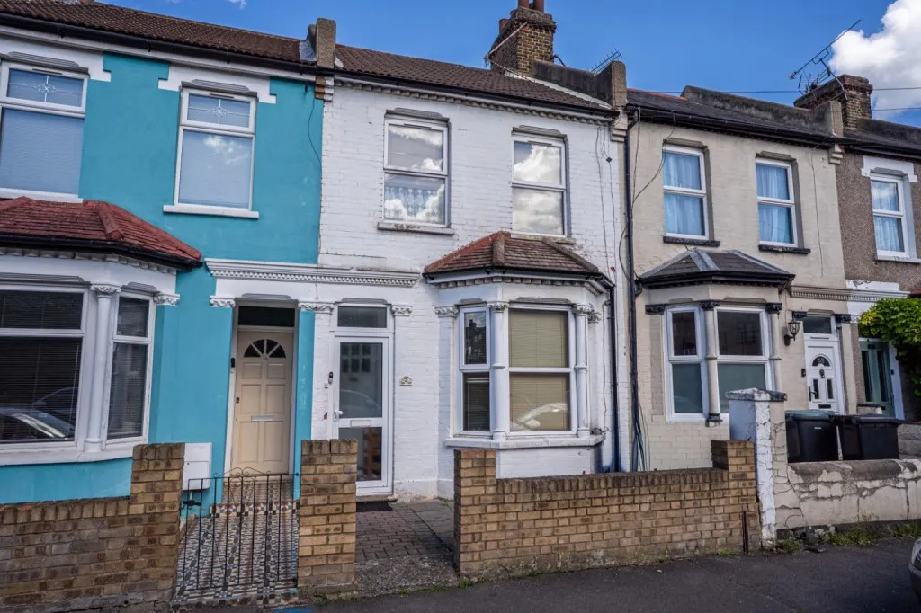 Victoria Road, Northfleet, DA11, photo 2