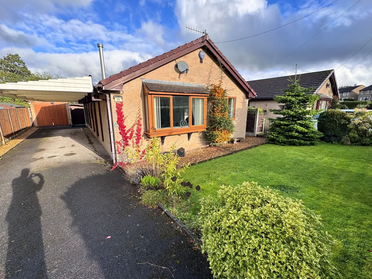 3 bed house for sale, Warmbrook Road, High Peak
