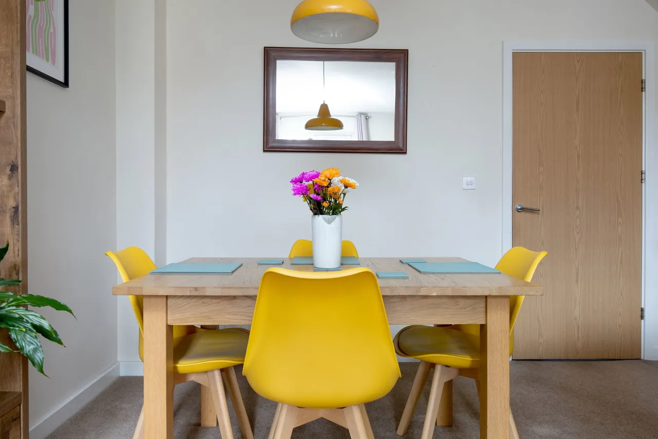 Dowse Road, Devizes, SN10, photo 8