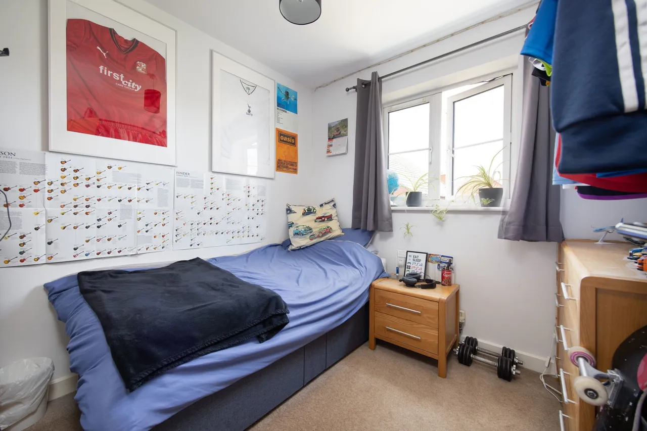 Dowse Road, Devizes, SN10, photo 12