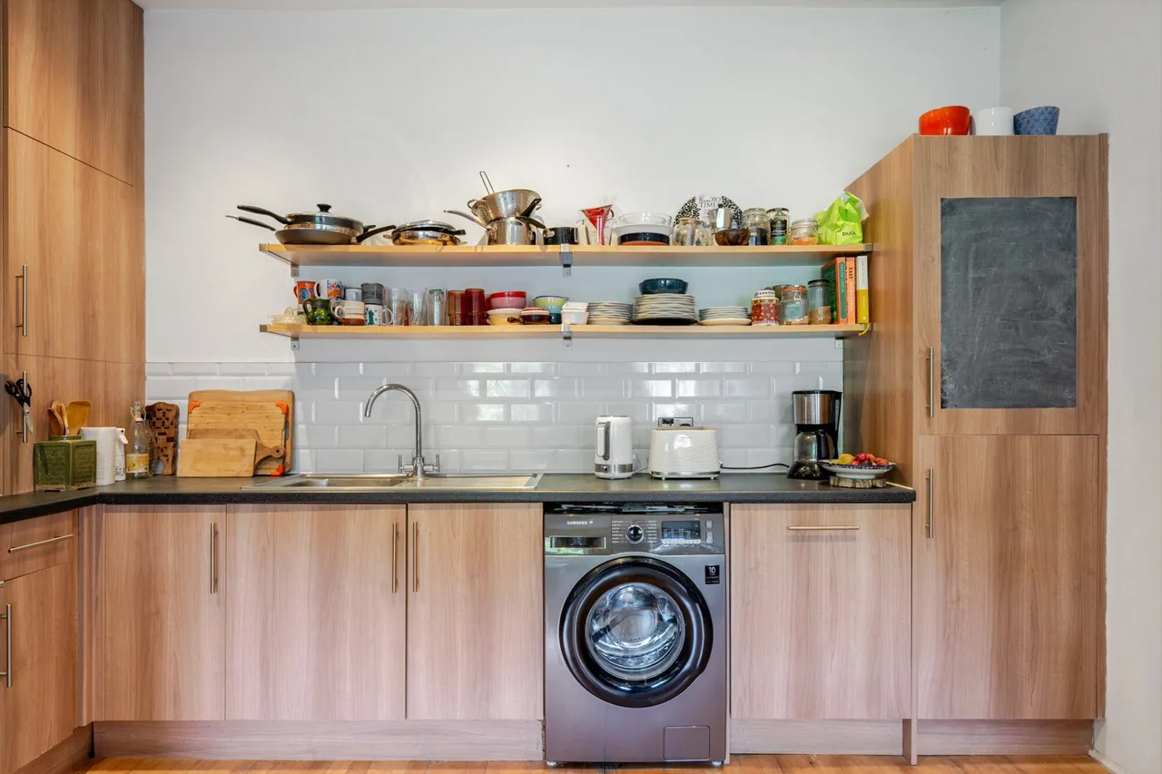 East Dulwich Road, SE15, photo 16