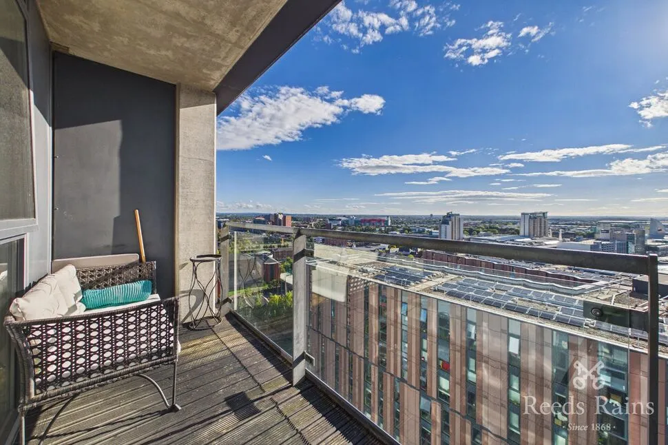 The Quays, Salford, M50, photo 3
