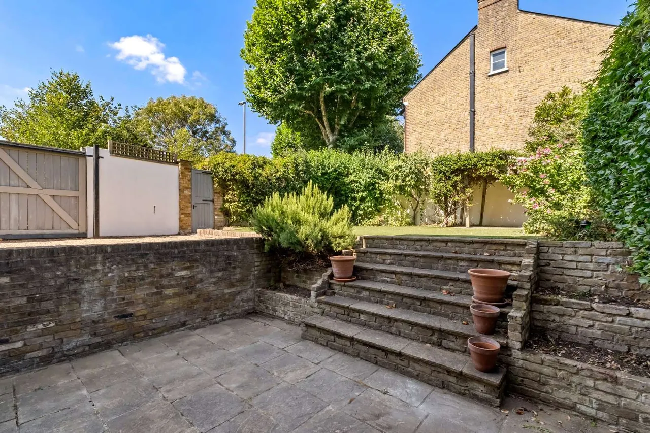 Rosehill Road, London, SW18 2NX, photo 7