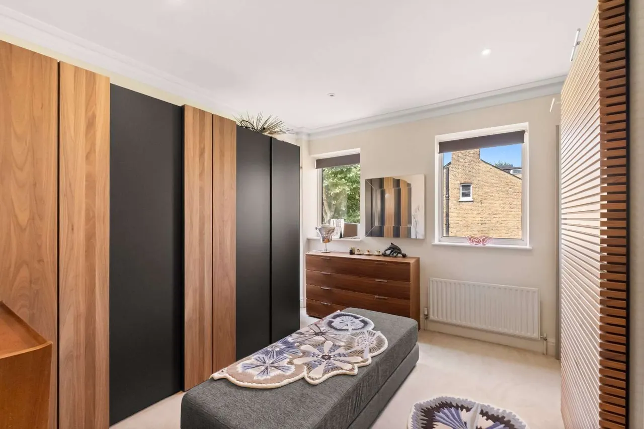 Rosehill Road, London, SW18 2NX, photo 11
