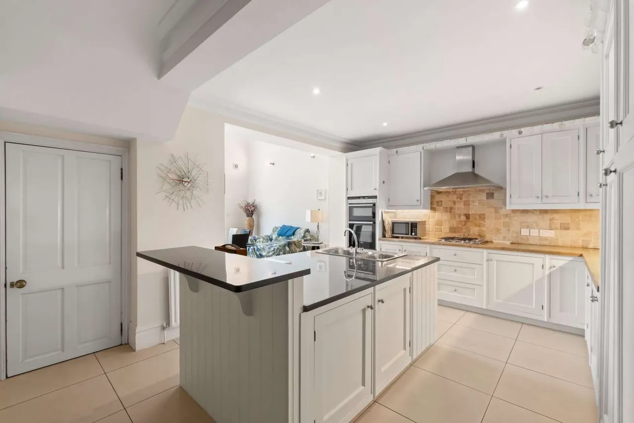 Rosehill Road, London, SW18 2NX, photo 5