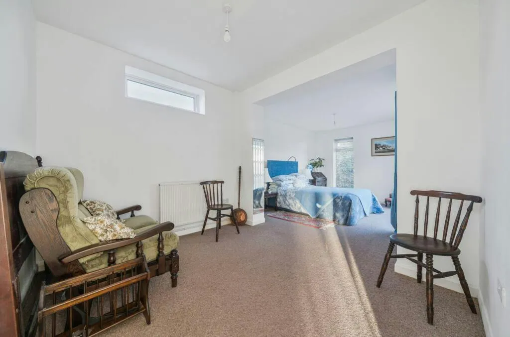 Beechwood Road, Nailsea, BS48, photo 11