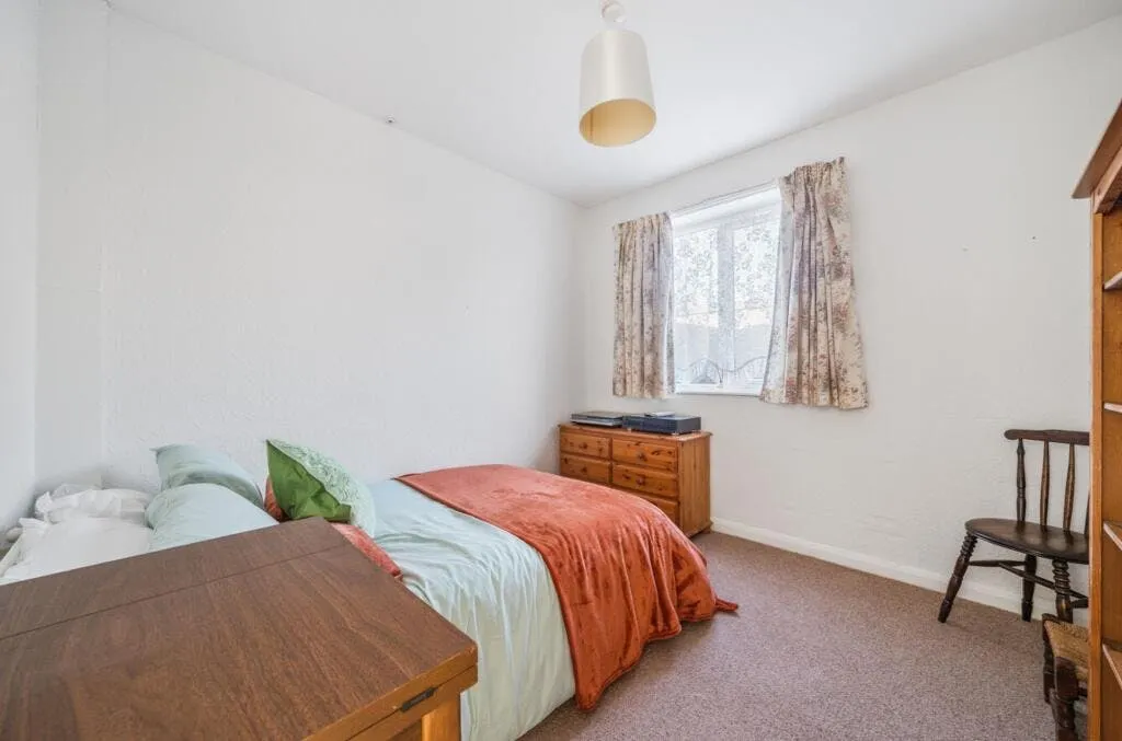 Beechwood Road, Nailsea, BS48, photo 13