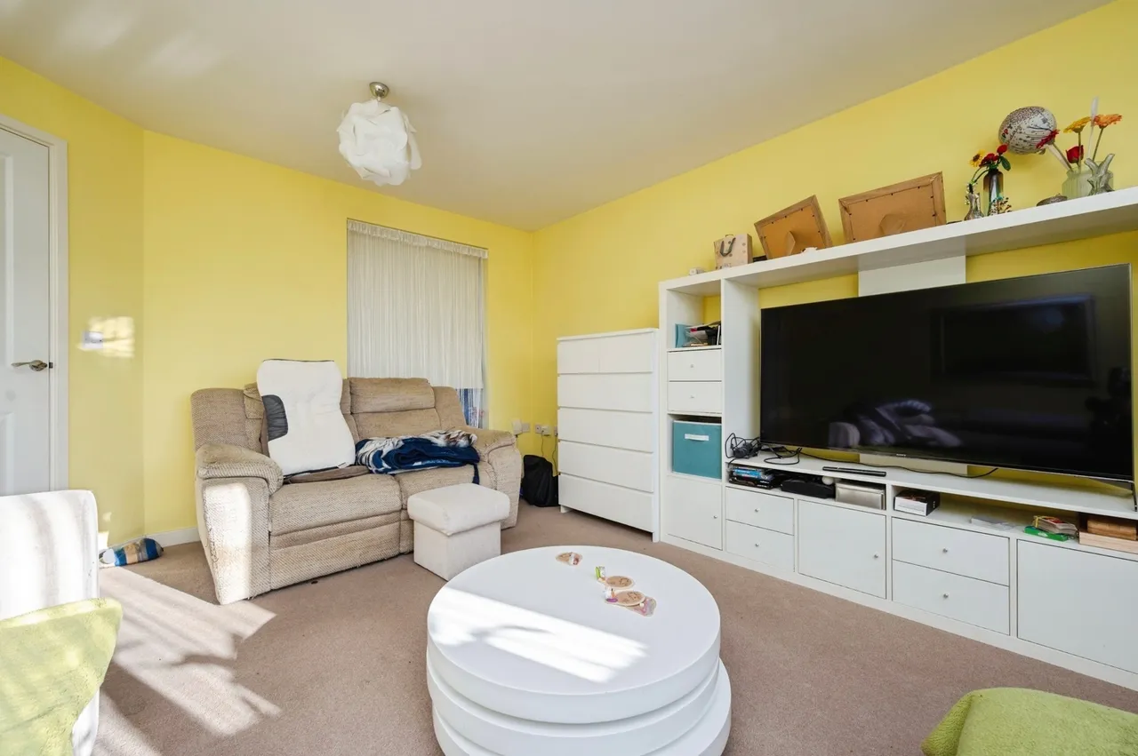 Highbury Road, Nottingham, NG6, photo 6
