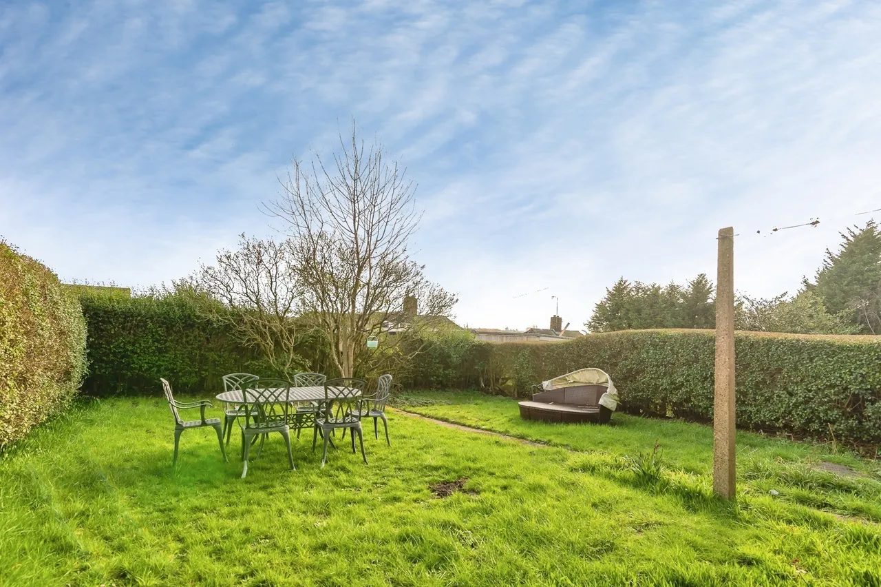 Holmewood Crescent, Nottingham, NG5, photo 19