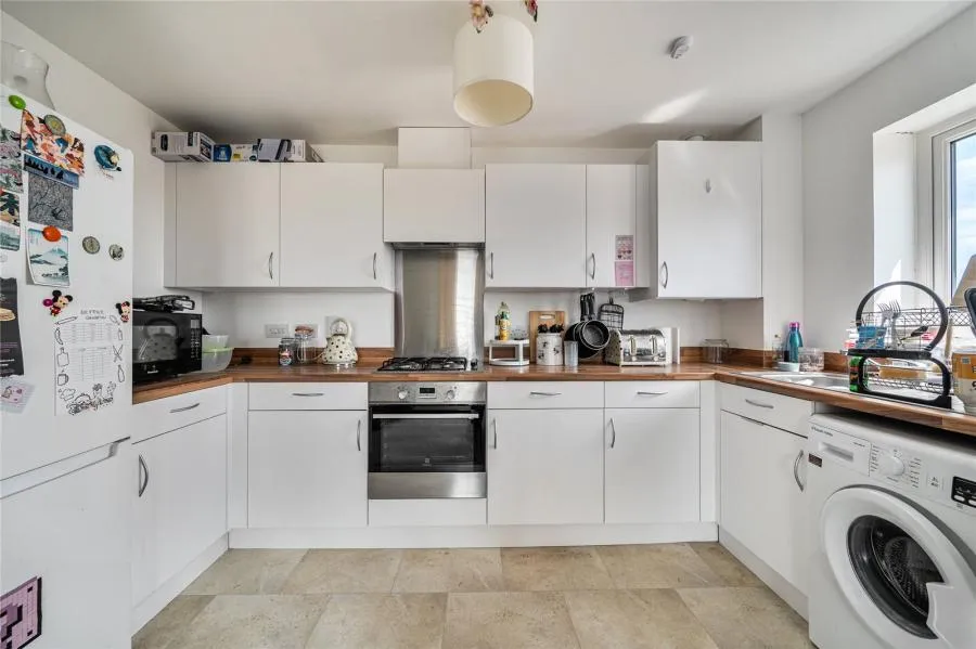 Moggridge Walk, Witney, OX29, photo 2