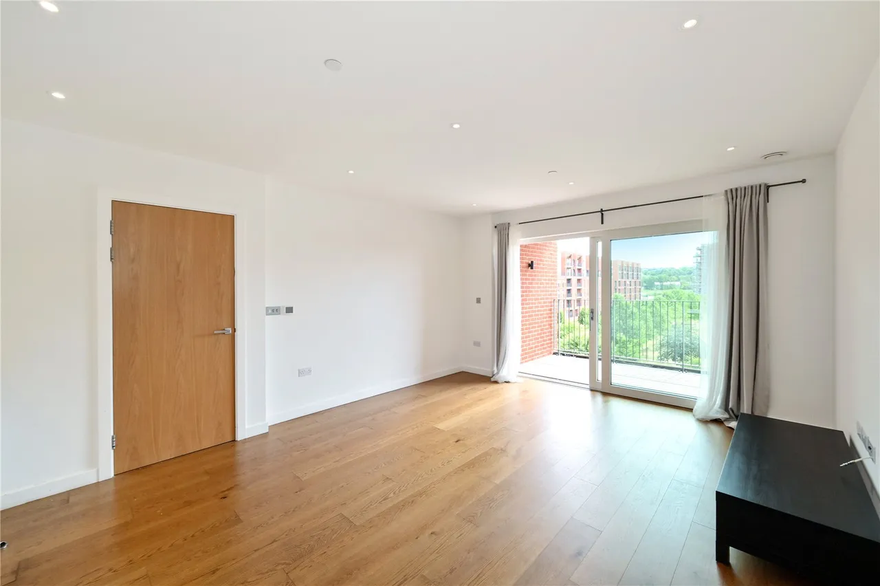 Thonrey Close, Colindale, NW9, photo 3