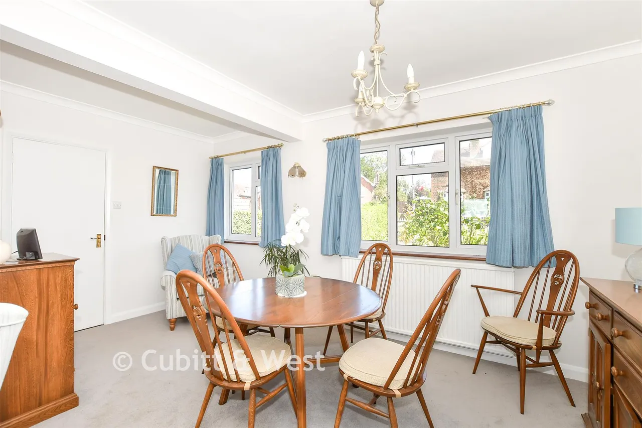 High Street, Dormansland, RH7, photo 4