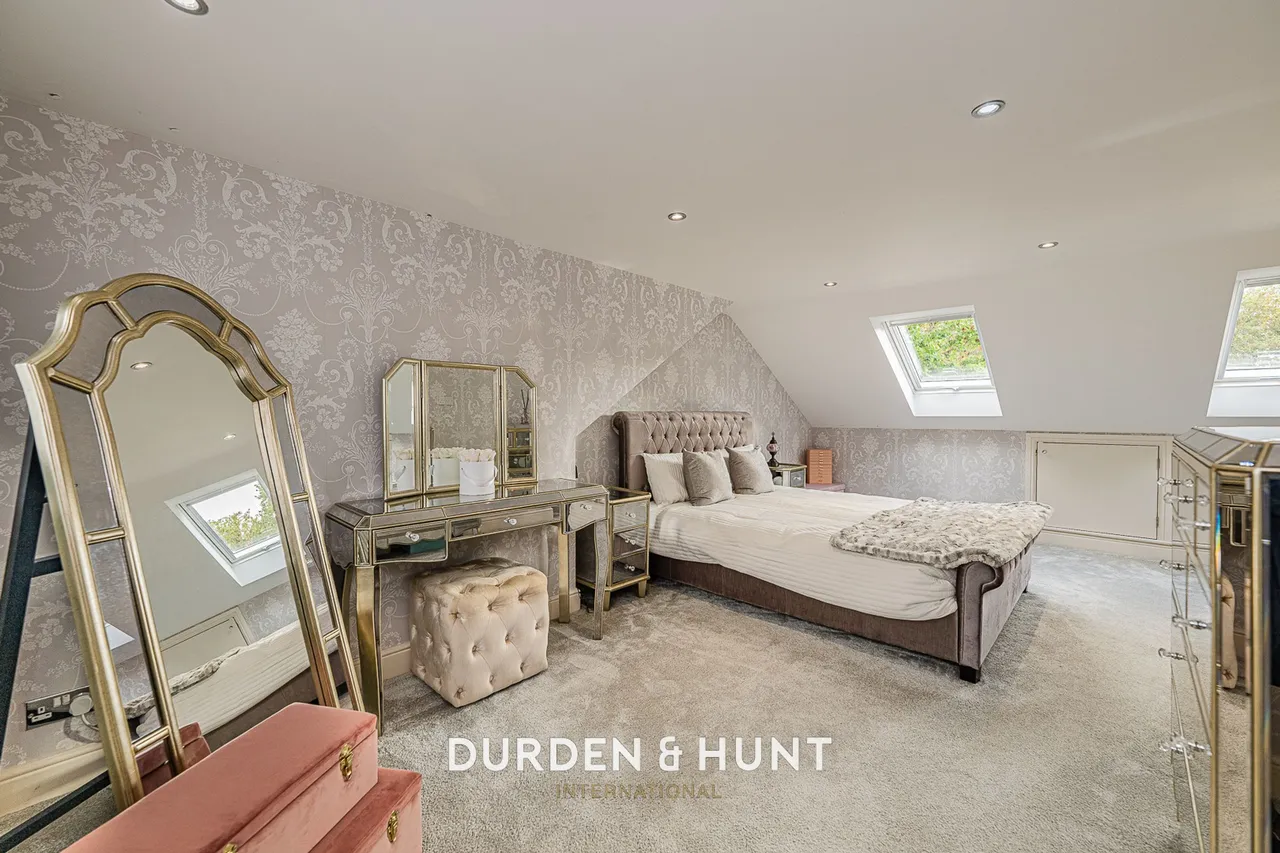 Cascade Road, Buckhurst Hill, IG9, photo 13