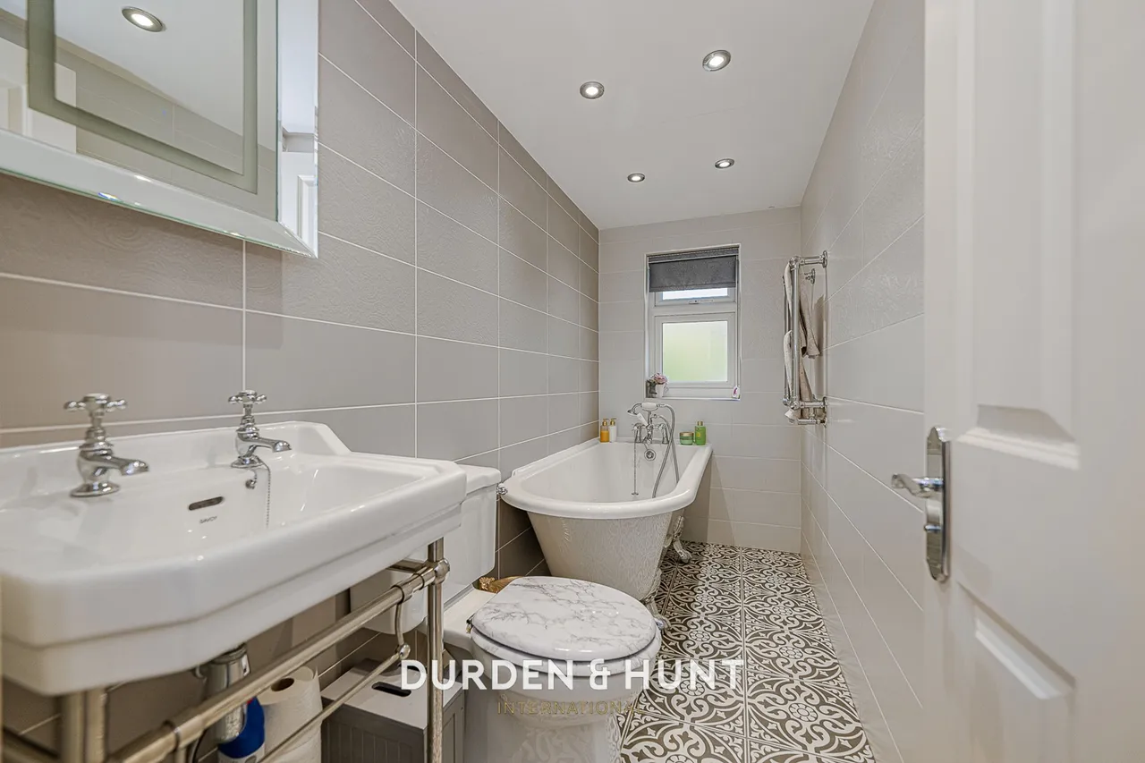 Cascade Road, Buckhurst Hill, IG9, photo 19