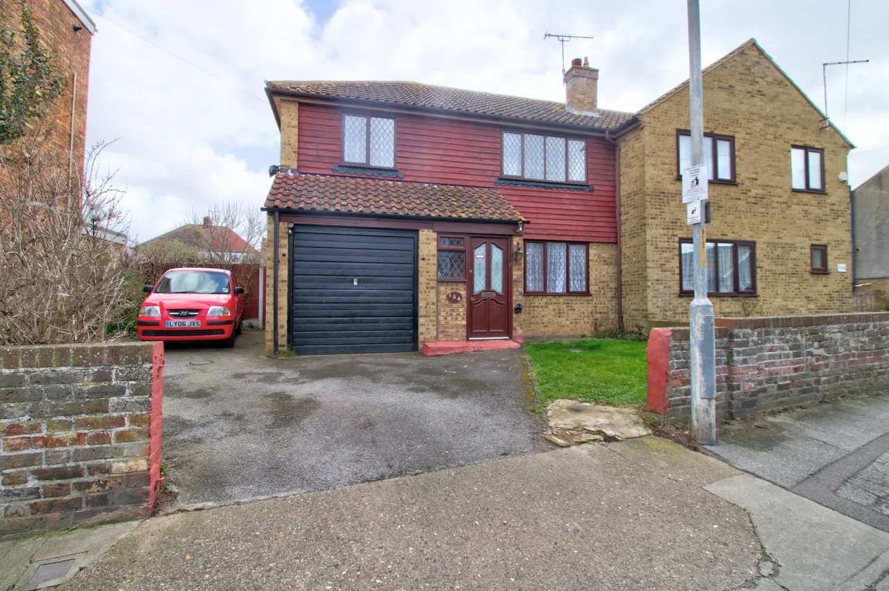 3 bed house for sale, High Street, Garlinge, CT9