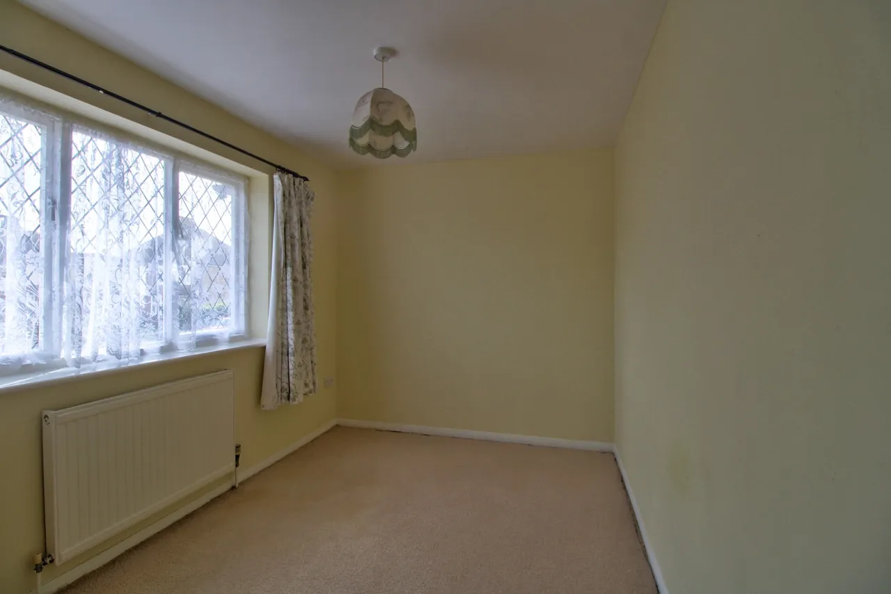 High Street, Garlinge, CT9, photo 11