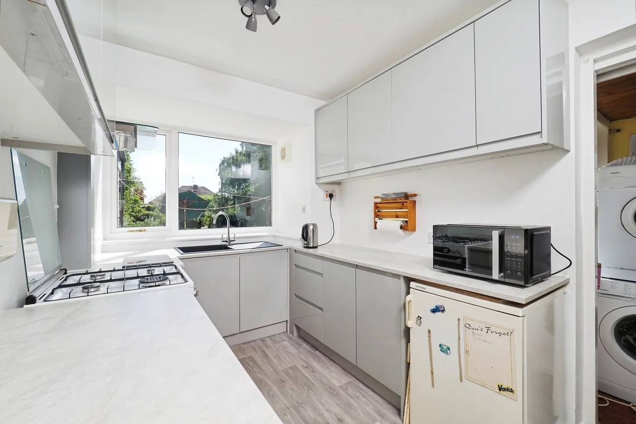 Warrender Close, Bramcote, Nottingham, Nottinghamshire, NG9, photo 5