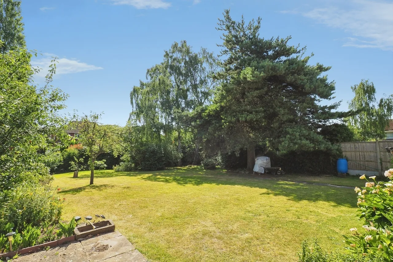 Warrender Close, Bramcote, Nottingham, Nottinghamshire, NG9, photo 17