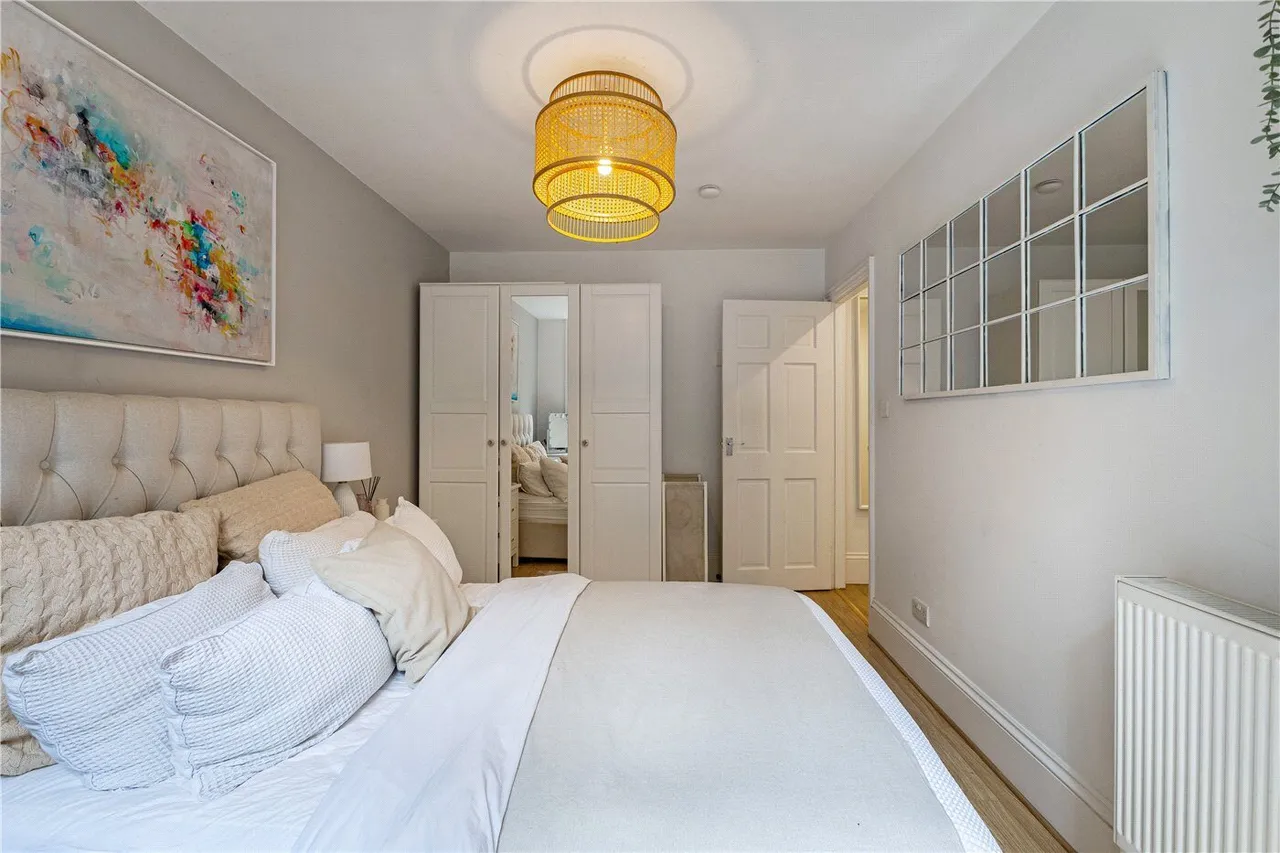 Fitzwilliam Road, London, SW4, photo 4