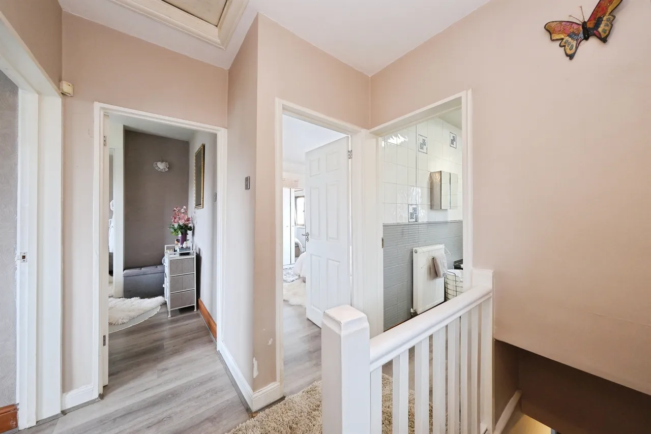 Chesterfield Road, Holmewood, S42, photo 7