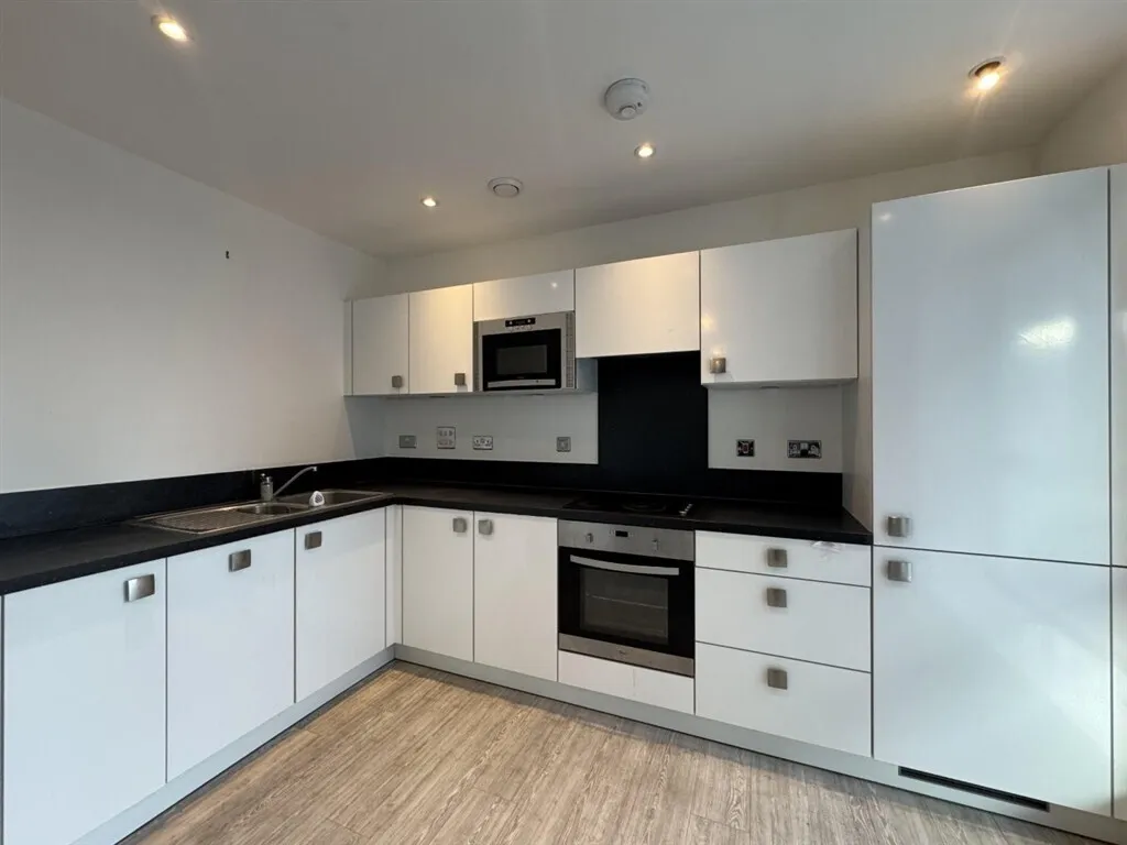 Agnes George Walk, London, E16, photo 4