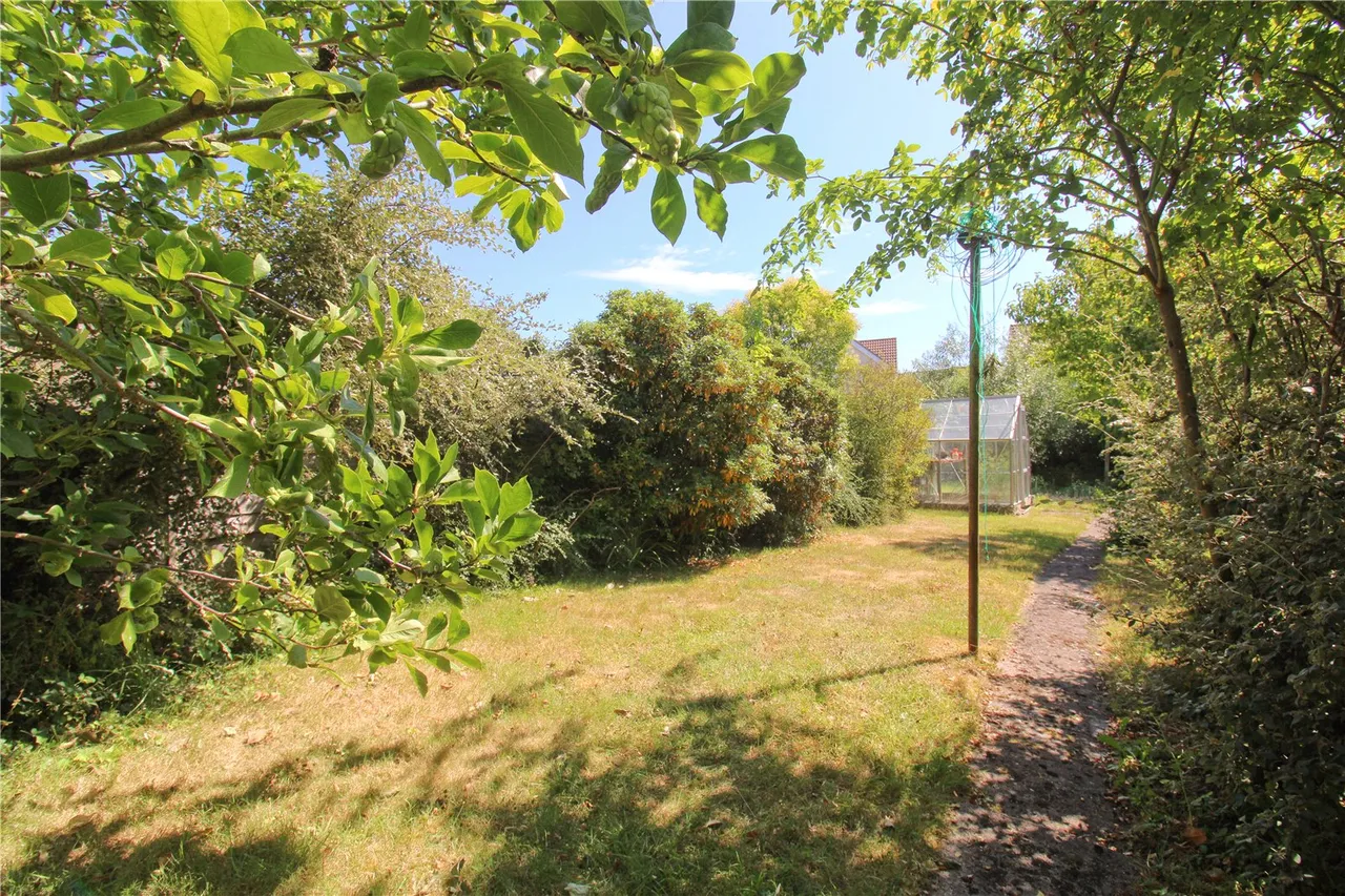 Staverton, Trowbridge, photo 19