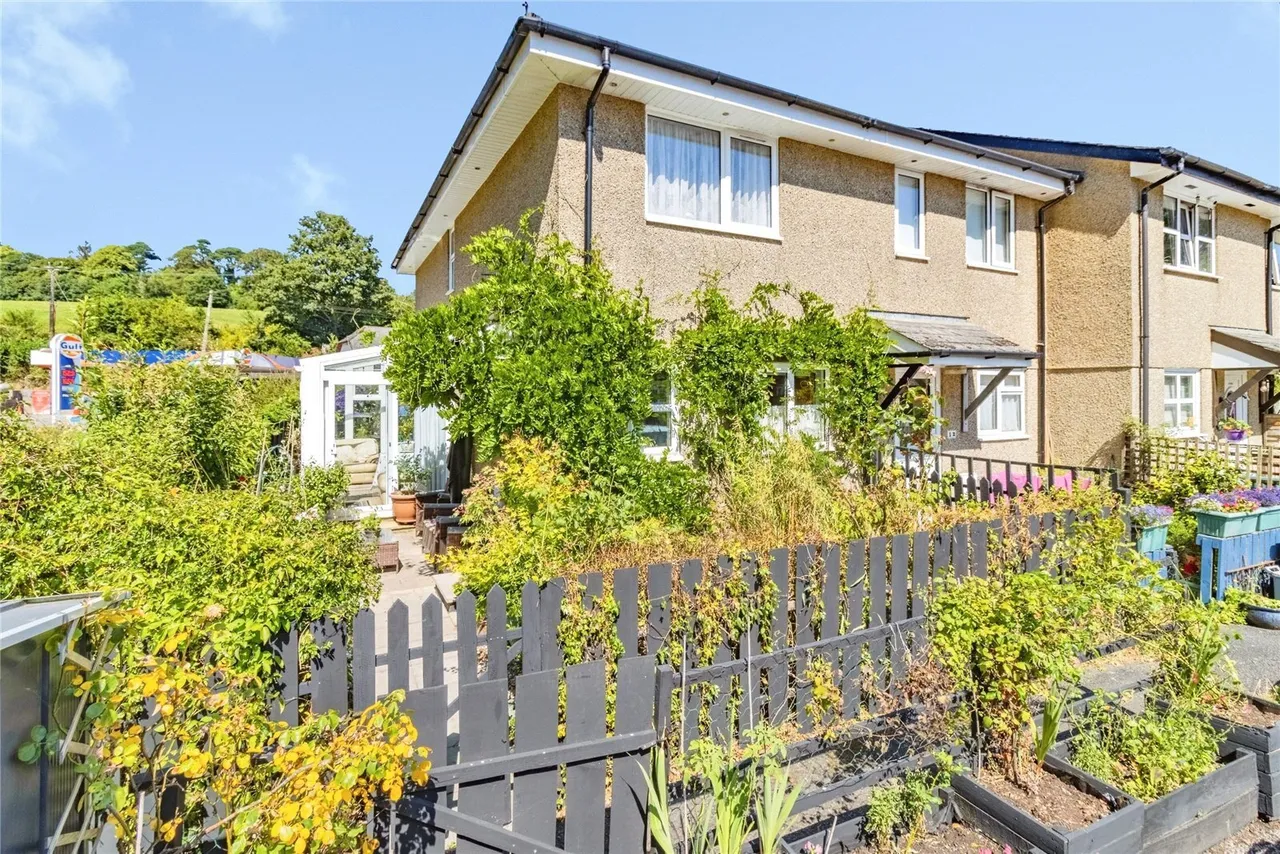 2 bed house for sale, Packs Close, Harbertonford, TQ9