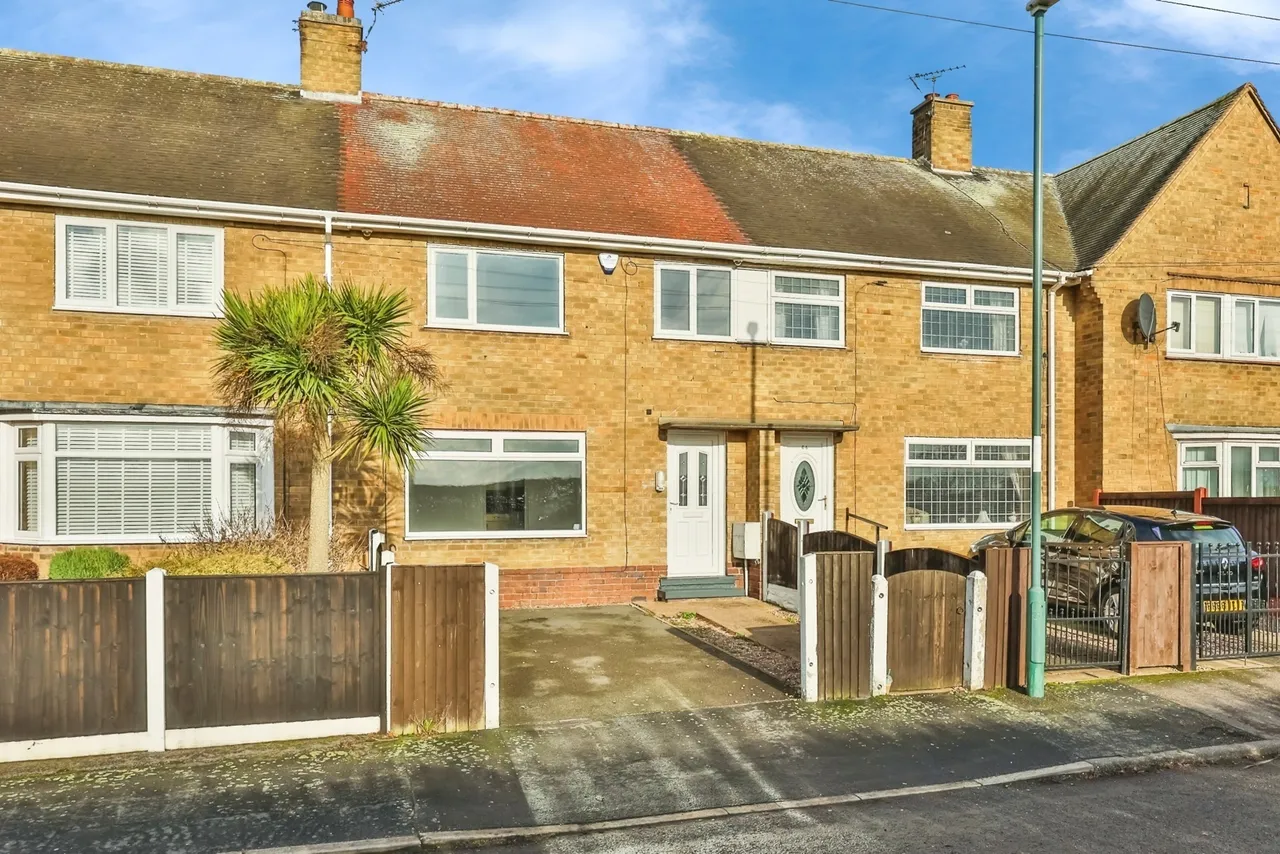 3 bed house for sale — Winscombe Mount, Clifton, Nottingham, NG11