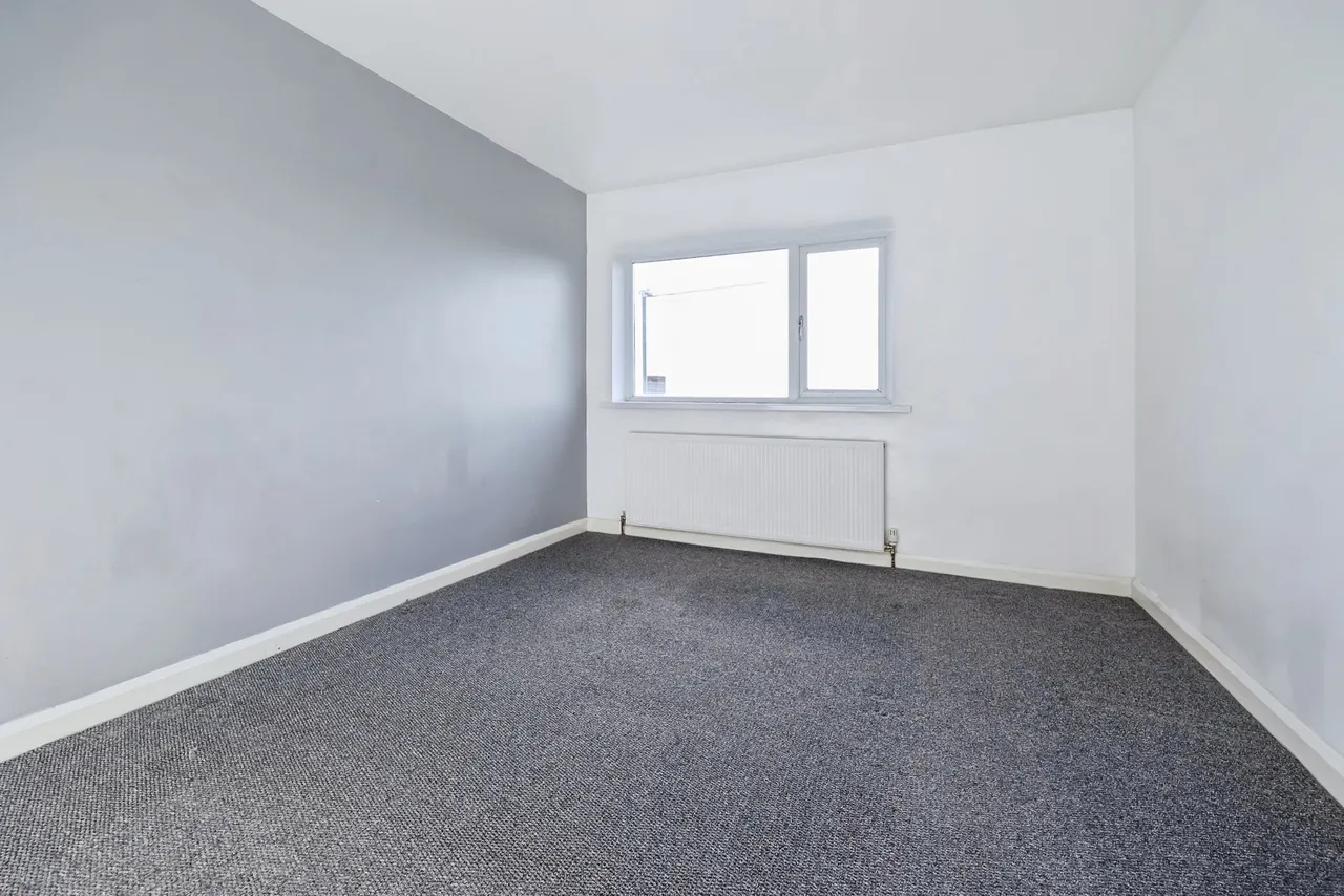 Winscombe Mount, Clifton, Nottingham, NG11, photo 7