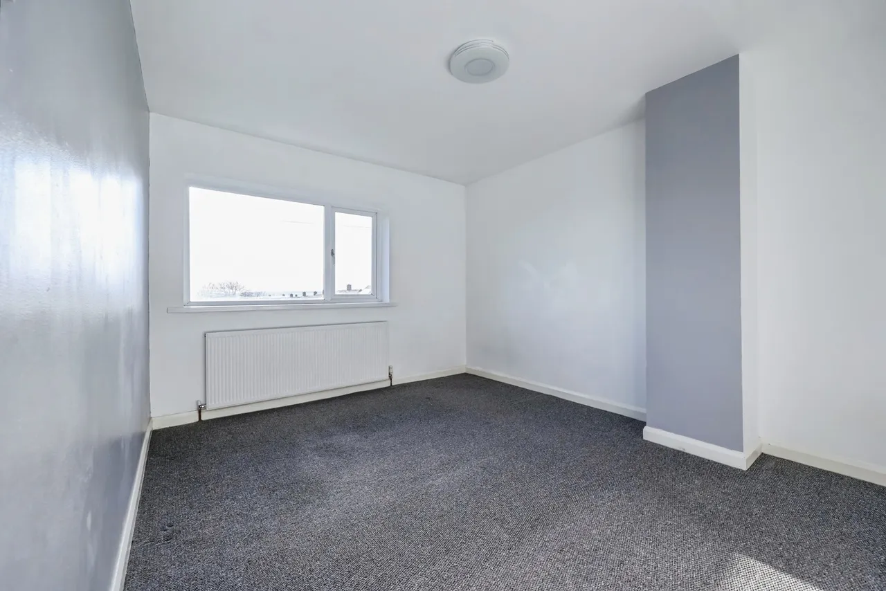 Winscombe Mount, Clifton, Nottingham, NG11, photo 6