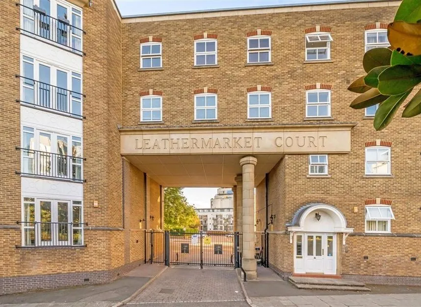2 bed flat to rent, Leathermarket Court, London Bridge, SE1