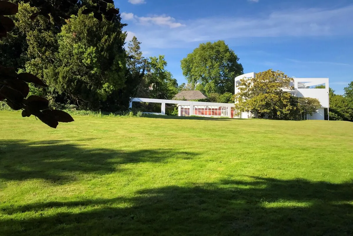 St. Anns Hill Road, Chertsey, KT16, photo 39