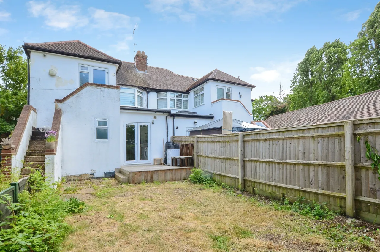 2 bed flat for sale — St. Andrews Road, London