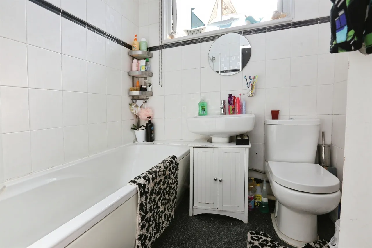 Palmyra Road, Gosport, PO12, photo 8