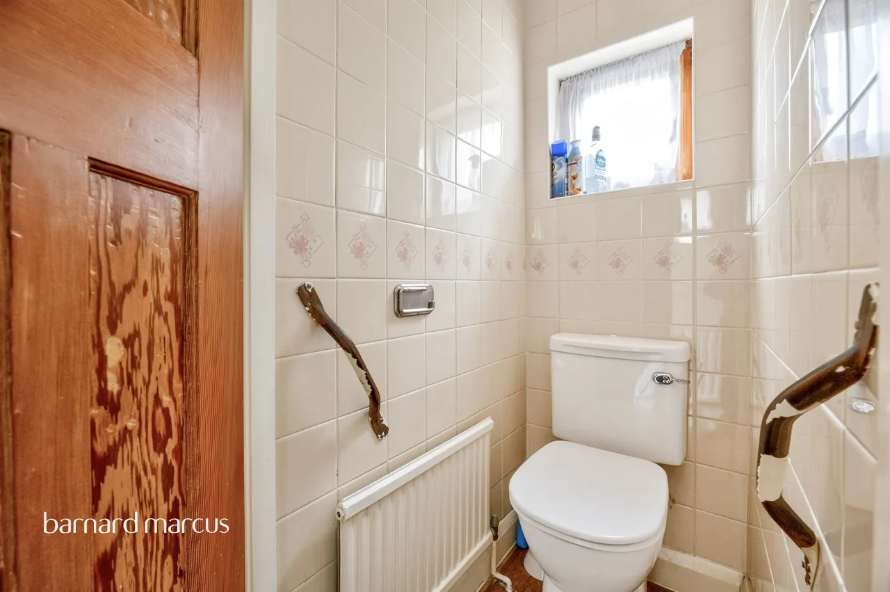Colborne Way, Worcester Park, KT4, photo 16