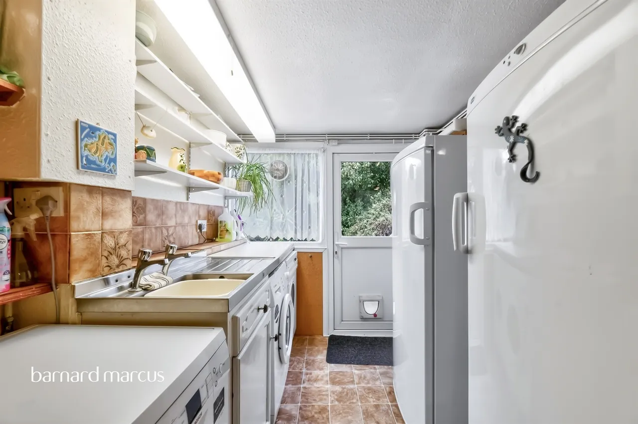 Colborne Way, Worcester Park, KT4, photo 17