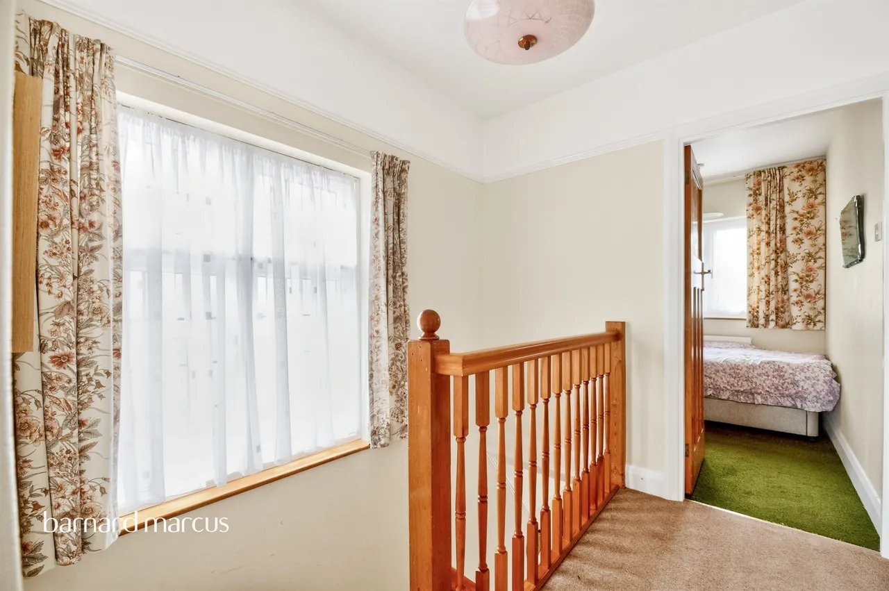 Colborne Way, Worcester Park, KT4, photo 13