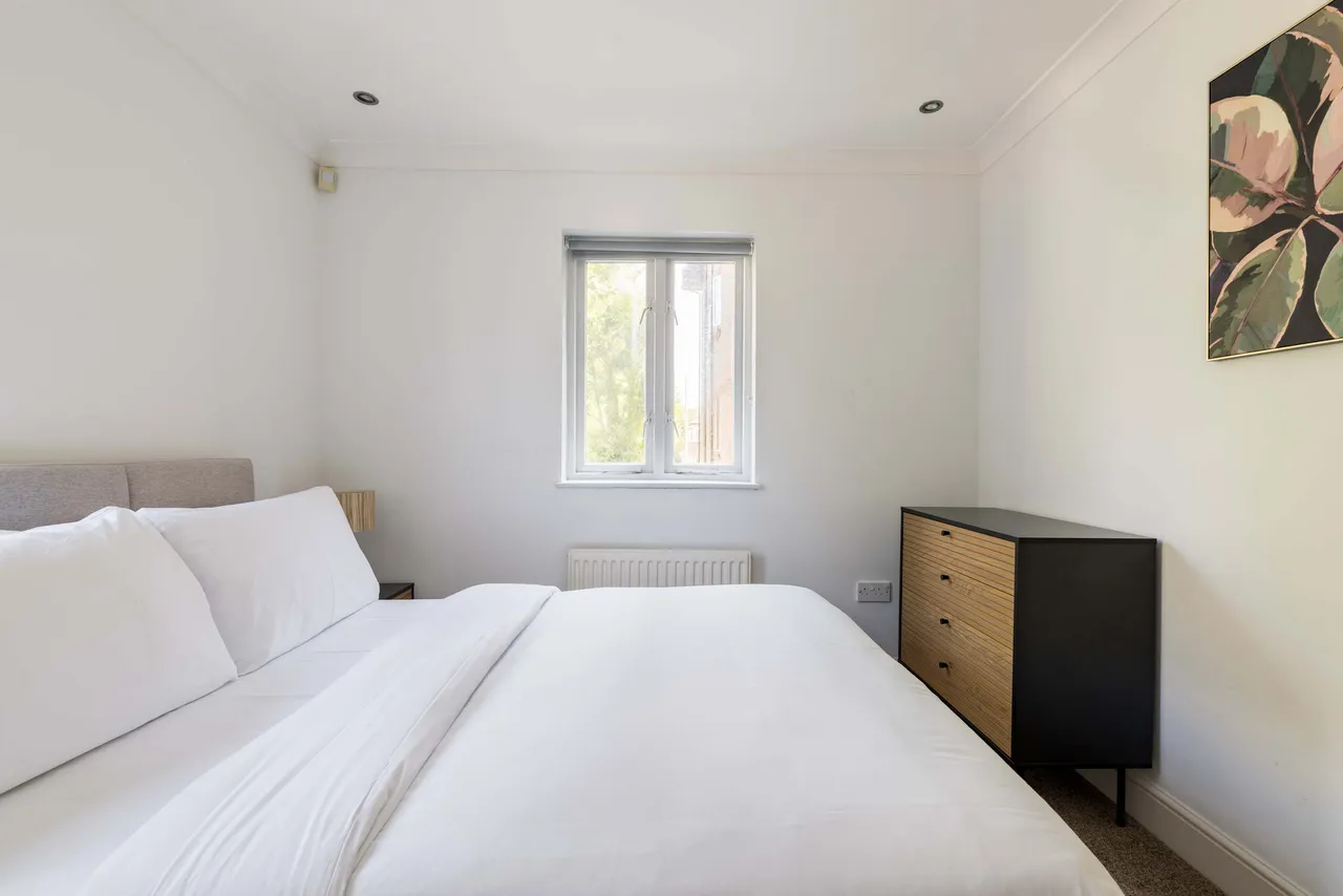 Coverdale Road, NW2, photo 5