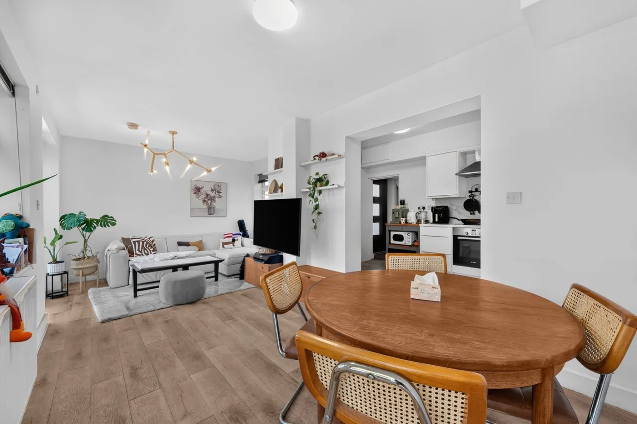 Manchester Road, London, E14, photo 13
