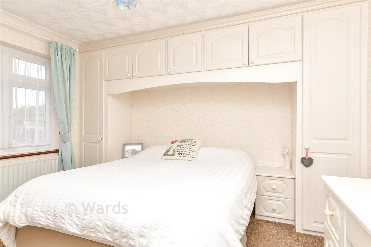 Thistledown, Gravesend, DA12, photo 4