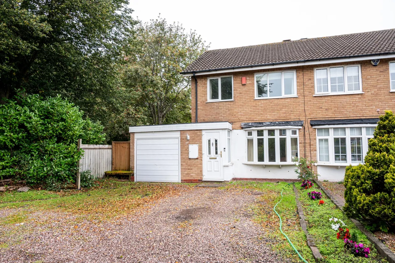 3 bed house for sale, Wilford Grove, Sutton Coldfield, B76