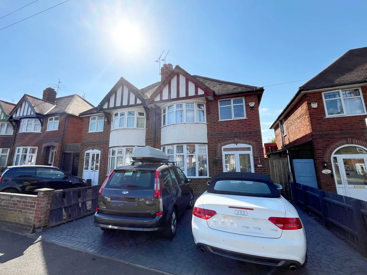 3 bed house for sale, Wyngate Drive, Western Park, LE3