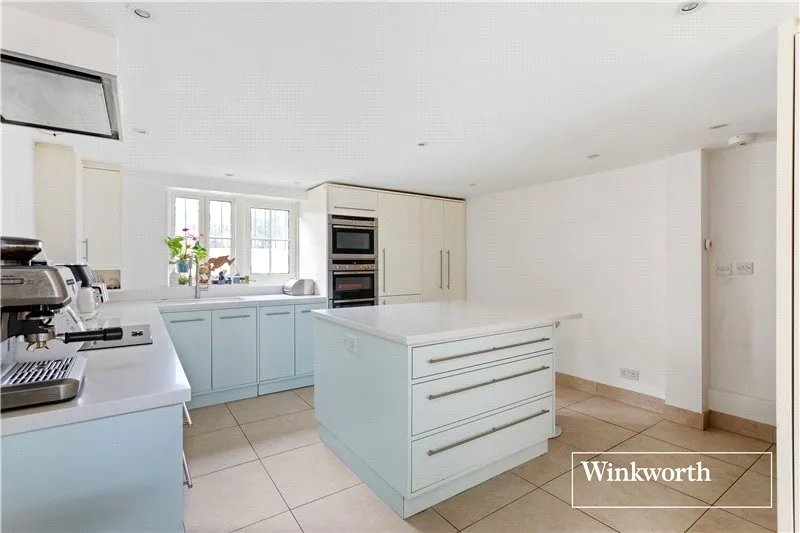 Walcot Square, London, SE11, photo 2