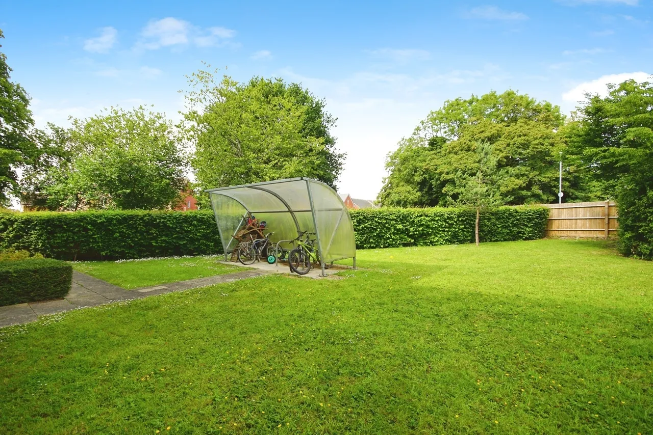 Oak Leaze, Patchway, Bristol, Gloucestershire, BS34, photo 14