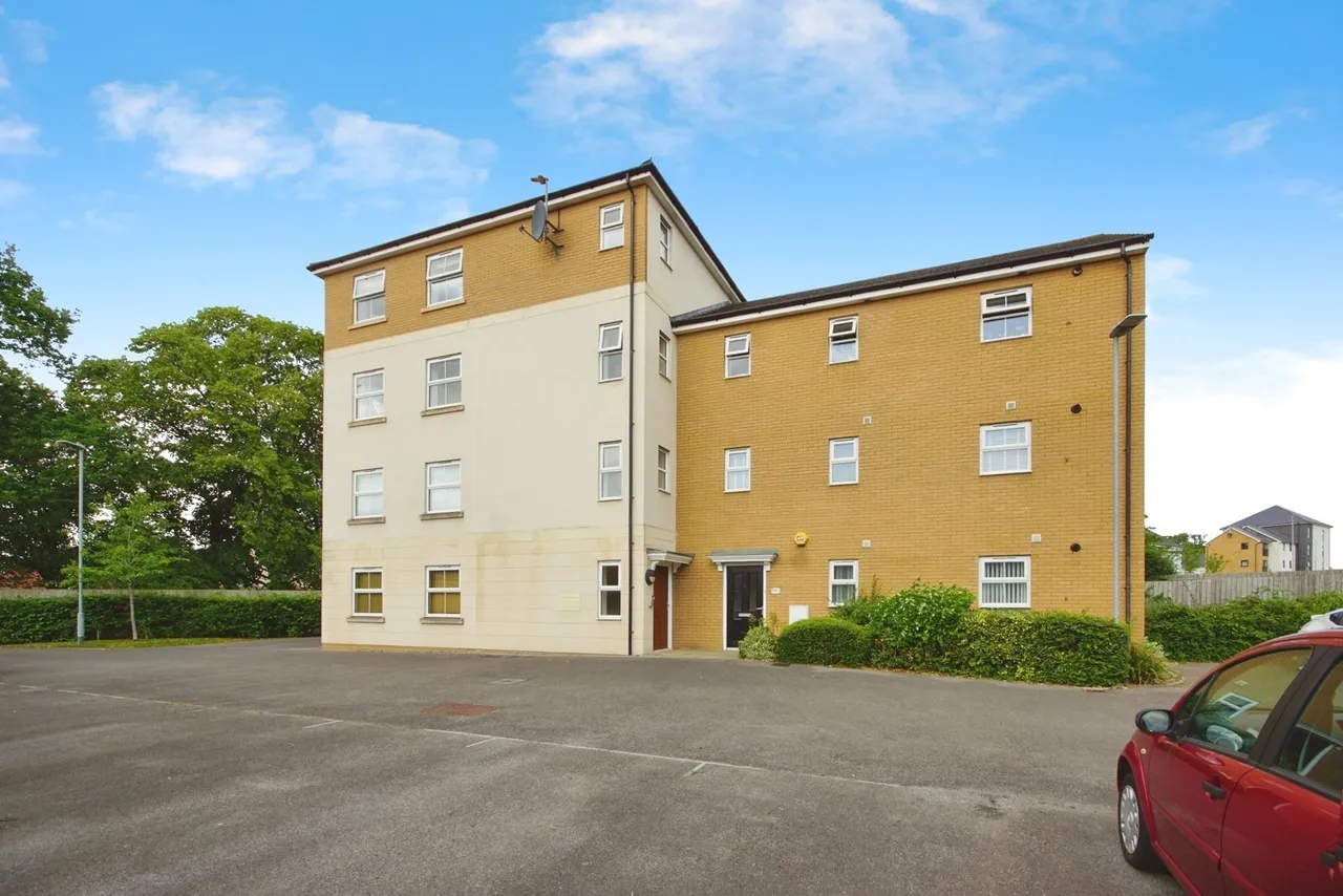 Oak Leaze, Patchway, Bristol, Gloucestershire, BS34, photo 5