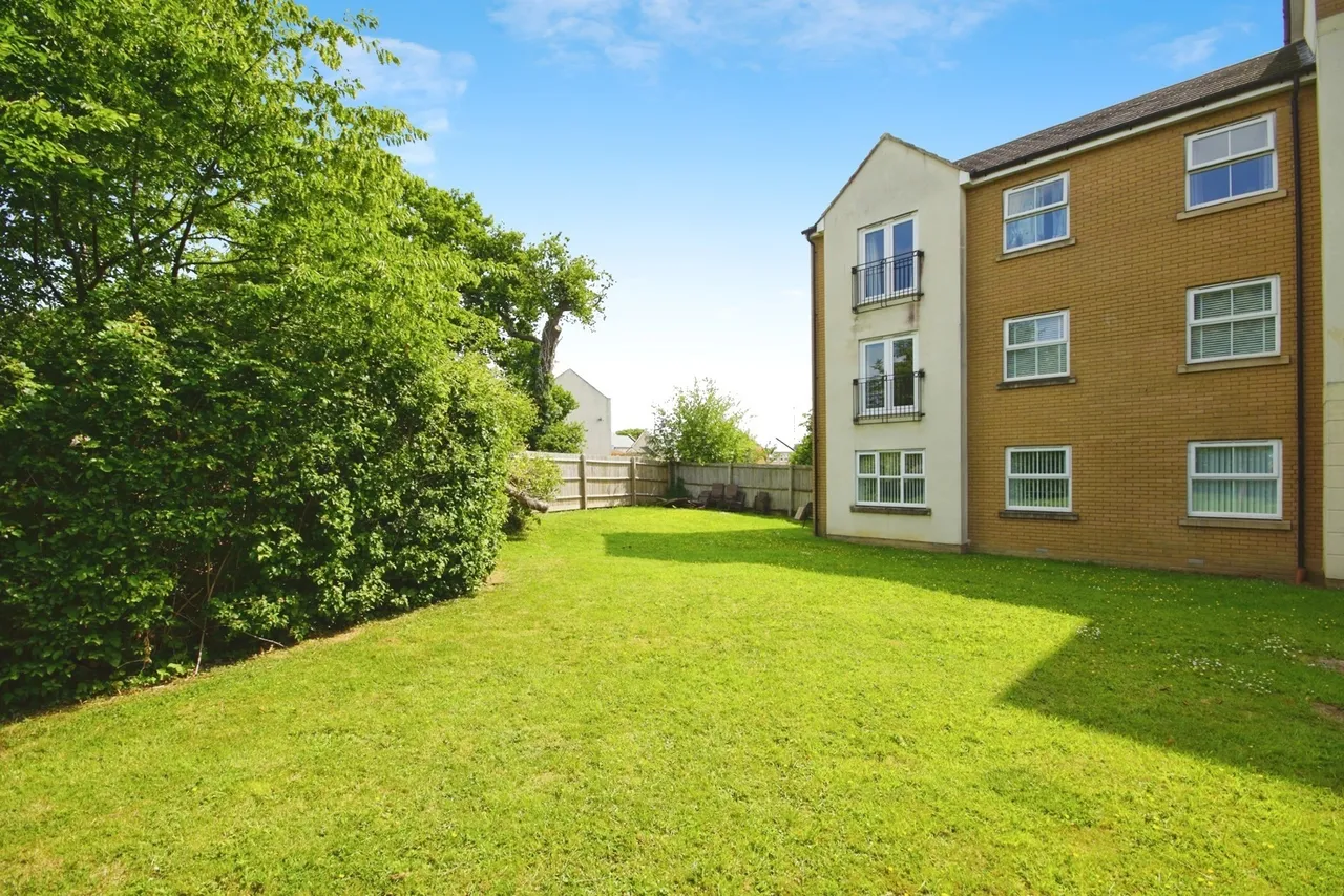 Oak Leaze, Patchway, Bristol, Gloucestershire, BS34, photo 15