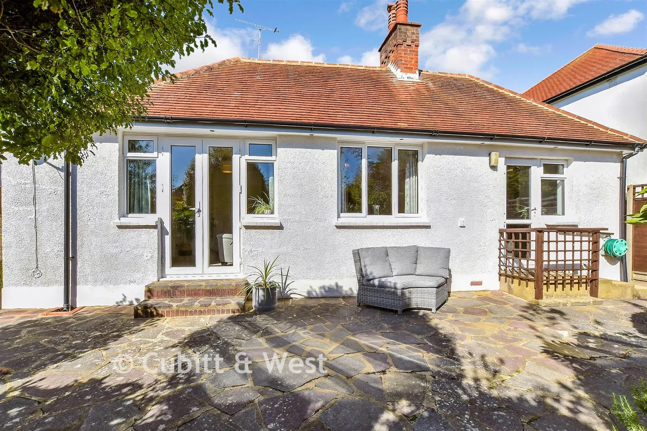 Pevensey Road, Worthing, BN11, photo 18