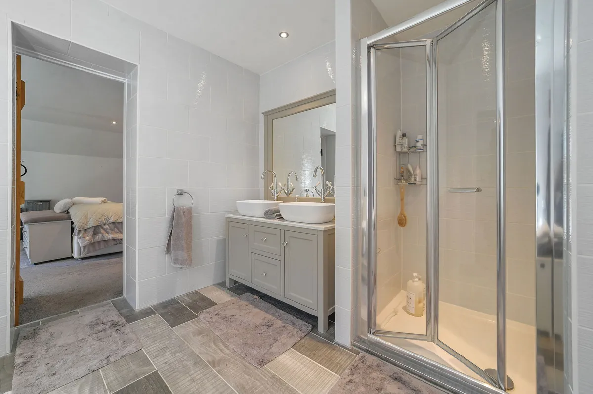 Bergholt Road, Ipswich, IP9, photo 11