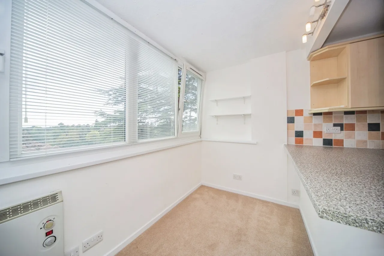 Bassett Avenue, Southampton, SO16, photo 5